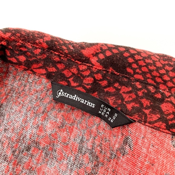Stradivarius Red Snake Print Mini Shirt Dress Size Small - Picture 8 of 9